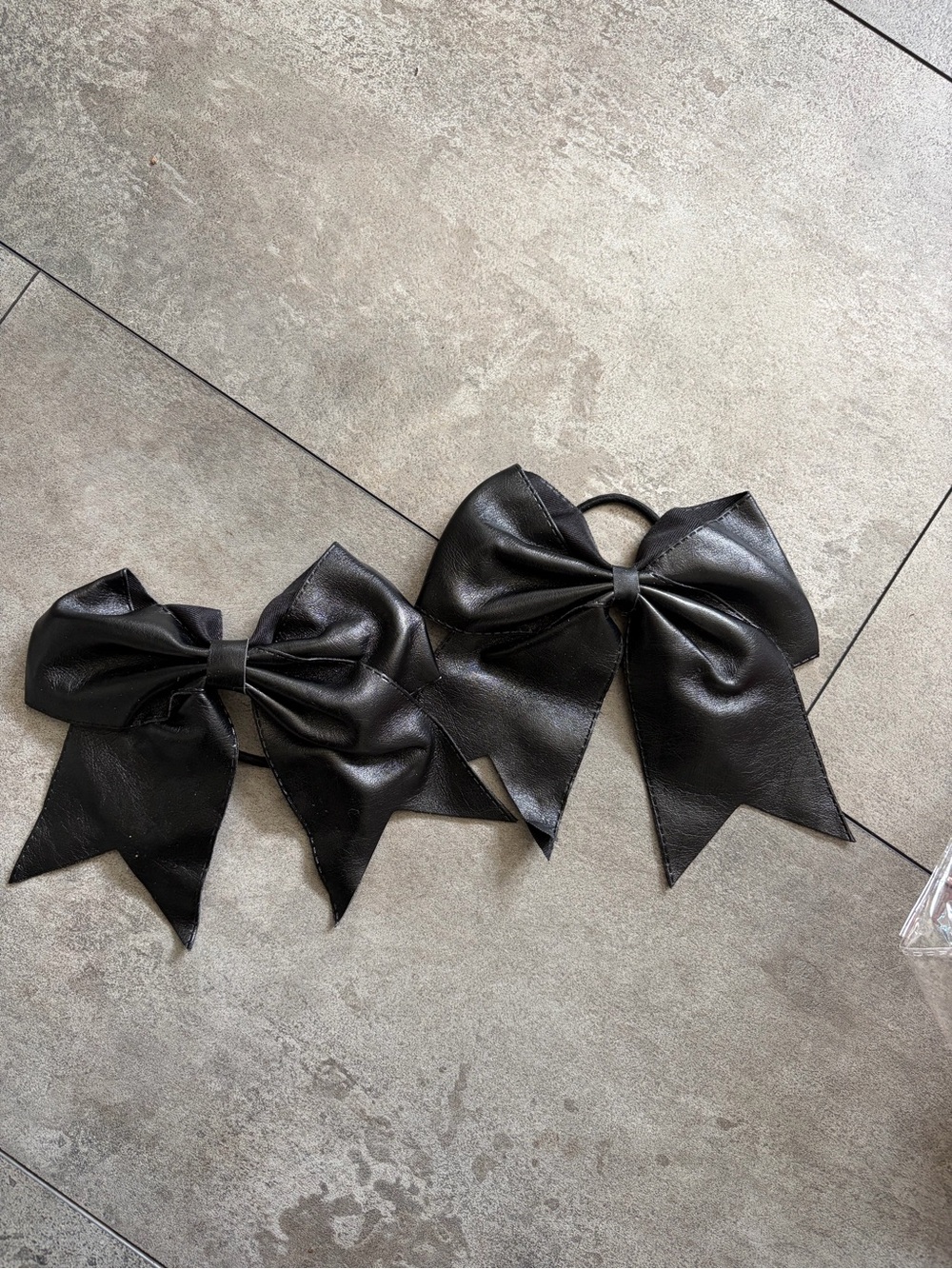 🖤✨ Set of 2 Black Leather Cheer Bows ✨🖤